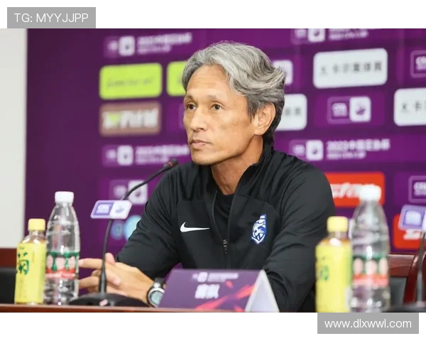 巴恩斯利俱乐部发布重磅消息球队管理层调整引发球迷热议 巴恩斯利俱乐部发布重磅消息球队管理层调整引发球迷热议