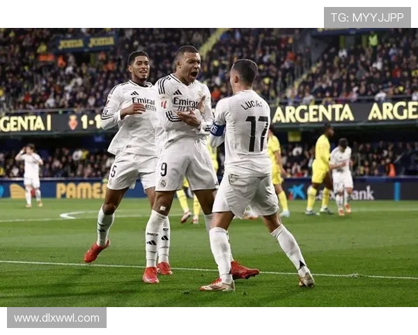 皇家马德里宣布签约新援球队阵容迎来重大升级期待新赛季精彩表现 皇家马德里宣布签约新援球队阵容迎来重大升级期待新赛季精彩表现