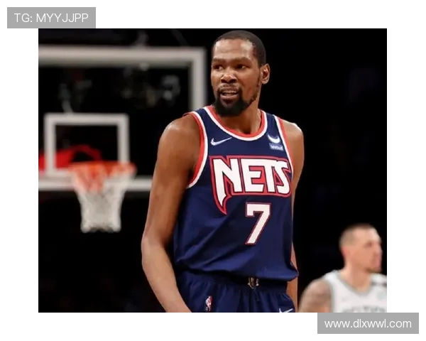 NBA球员交易大潮来袭 多支球队布局未来赛季目标深度分析