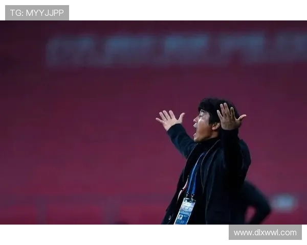 国家队新帅亮相引热议 中超强援助力冲击世界杯征程信心倍增目标明确