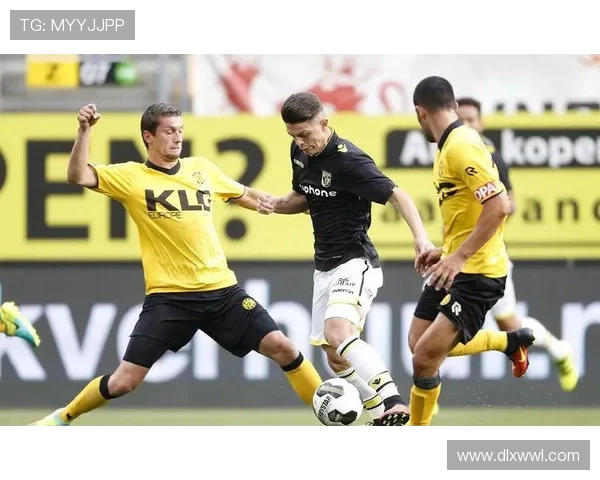 荷兰甲级联赛最新比分分析：各大球队激烈争夺冠军席位